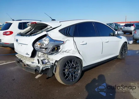 2013 Ford Focus Se из США, поврежденный, VIN 1FADP3K29DL146520